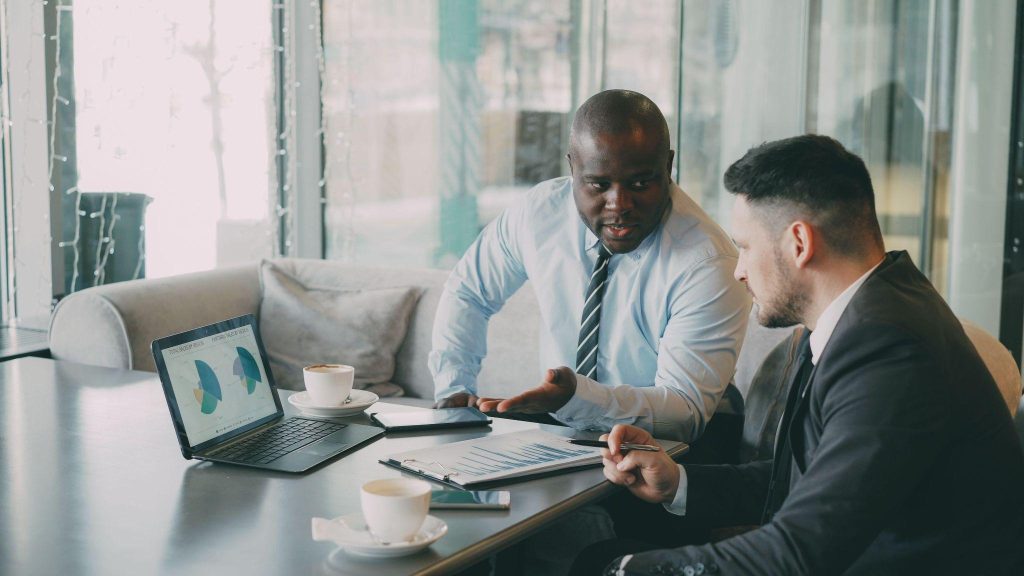 Logiciel devis facture AE : gagner du temps sur sa gestion commerciale